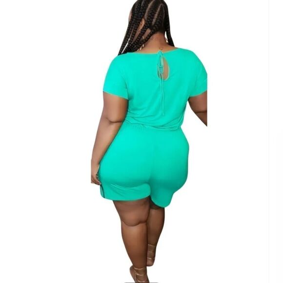 Plus size tie front romper sz 2Xl - Picture 2 of 3